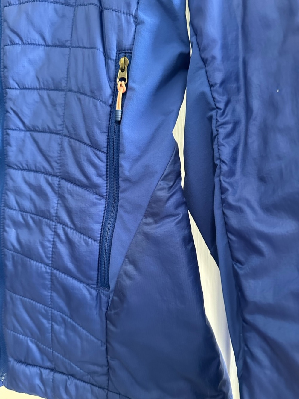 The North Face Women's Cobalt Blue Lightweight 100% Down-Fill Jacket - XS - Picture 6 of 14